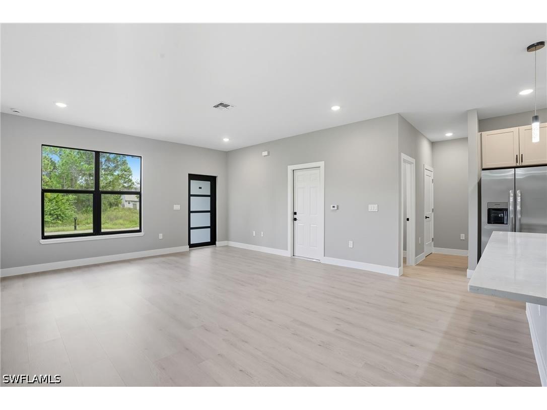 216 Ogden Avenue S Lehigh Acres FL 33974 226016201 image8