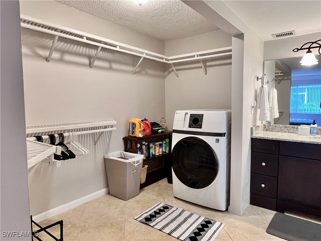 216 Palm Drive #5 Naples FL 34112 225073236 image11