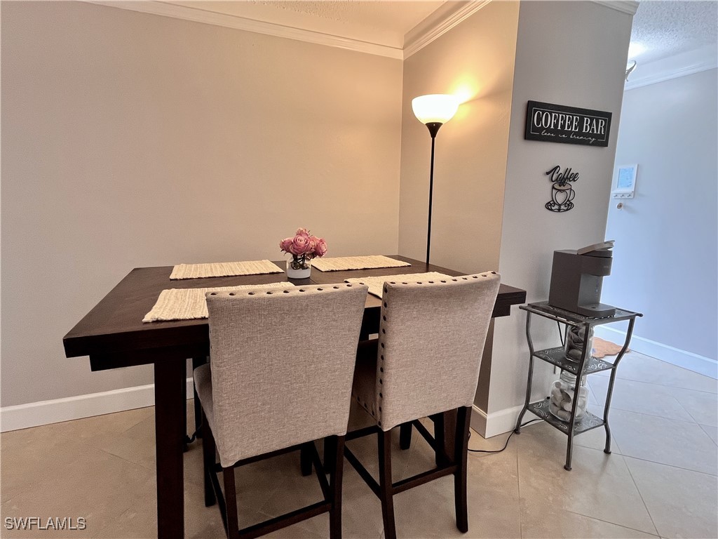 216 Palm Drive #5 Naples FL 34112 225073236 image3