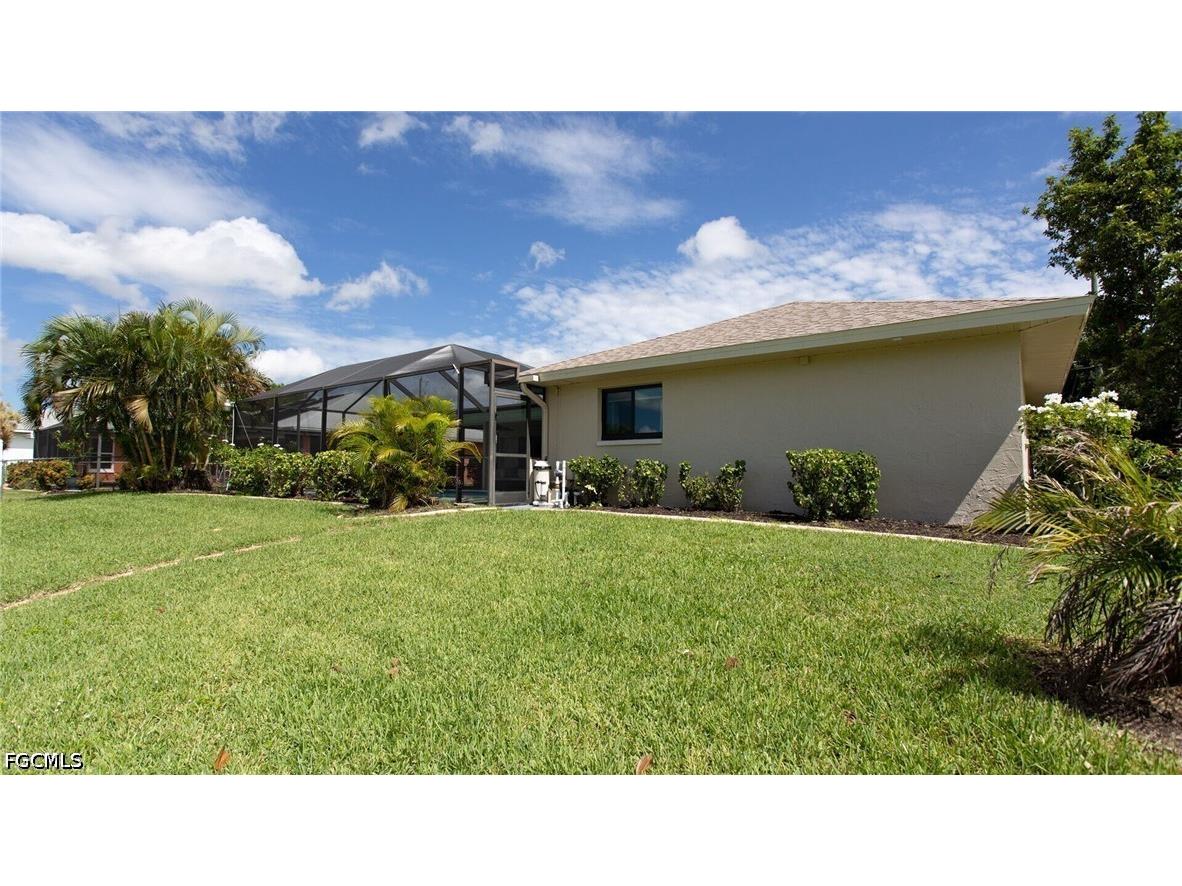 216 SE 30th Terrace Cape Coral FL 33904 2026016547 image6