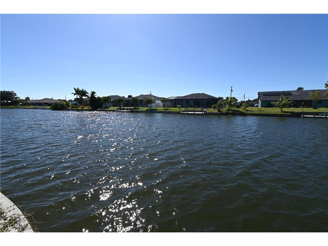 216 SW 20th Street Cape Coral FL 33991 2025015734 image11