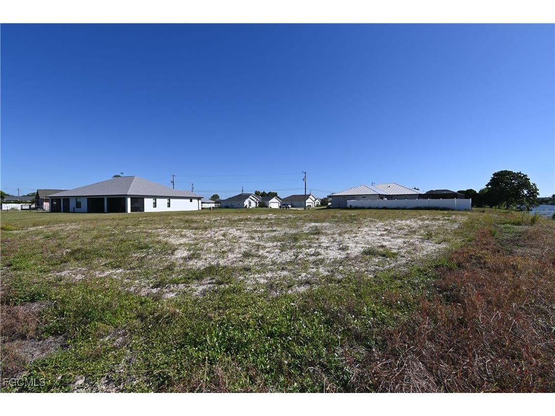 216 SW 20th Street Cape Coral FL 33991 2025015734 image15