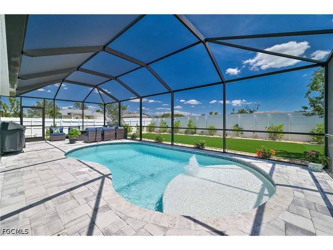 216 SW 29th Street Cape Coral FL 33914 2026015580 image1