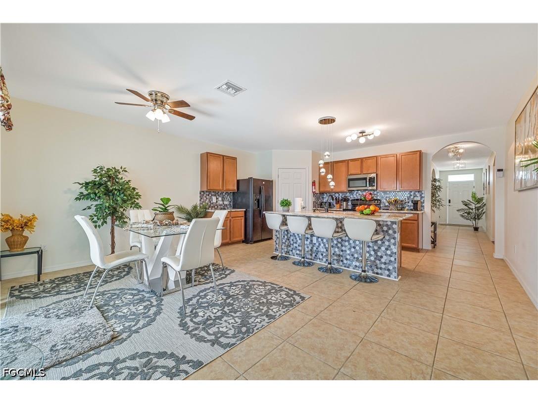 216 SW 29th Street Cape Coral FL 33914 2026015580 image10