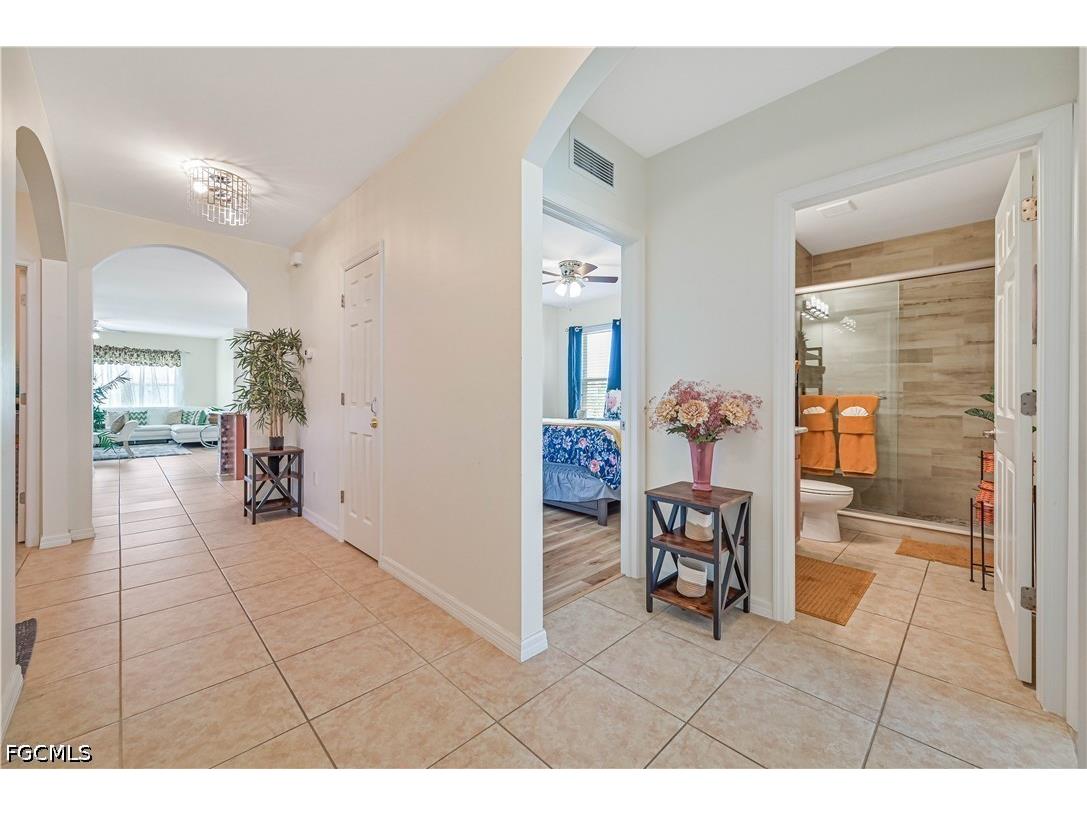 216 SW 29th Street Cape Coral FL 33914 2026015580 image18