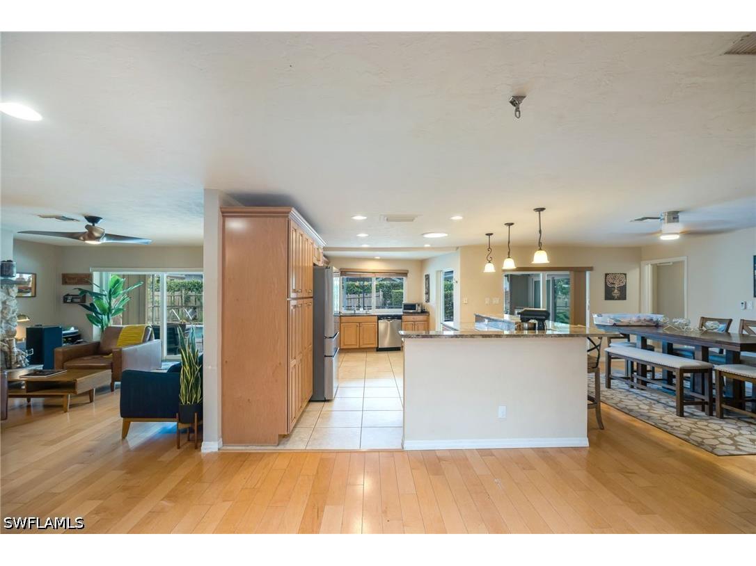 216 Willoughby Drive Naples FL 34110 226018839 image11