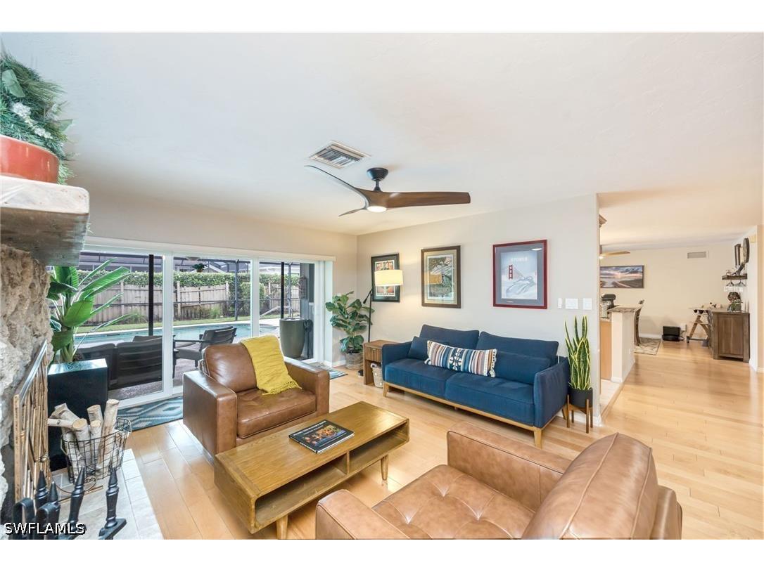 216 Willoughby Drive Naples FL 34110 226018839 image2