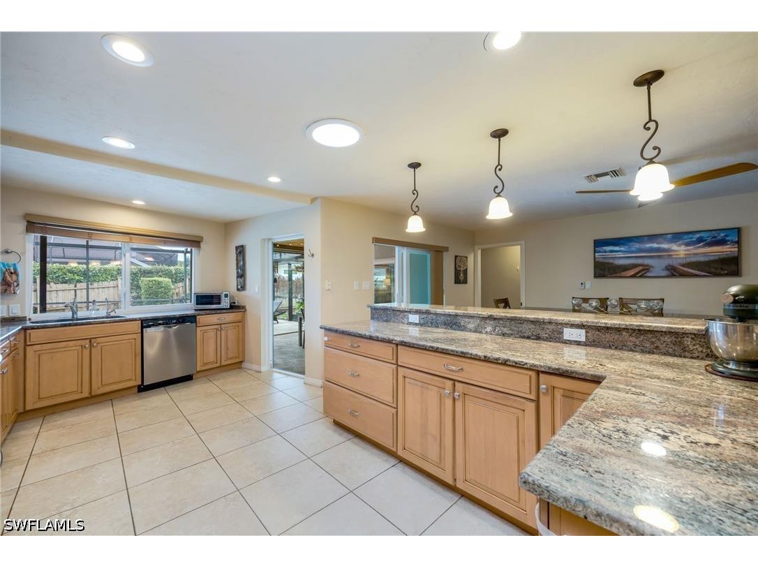 216 Willoughby Drive Naples FL 34110 226018839 image6