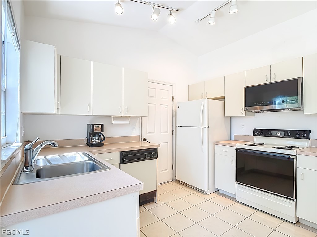 2160 Faliron Road North Fort Myers FL 33917 2026010451 image13