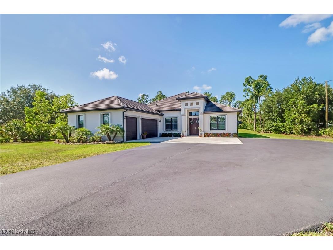 2160 Randall Boulevard Naples FL 34120 223049004 image1