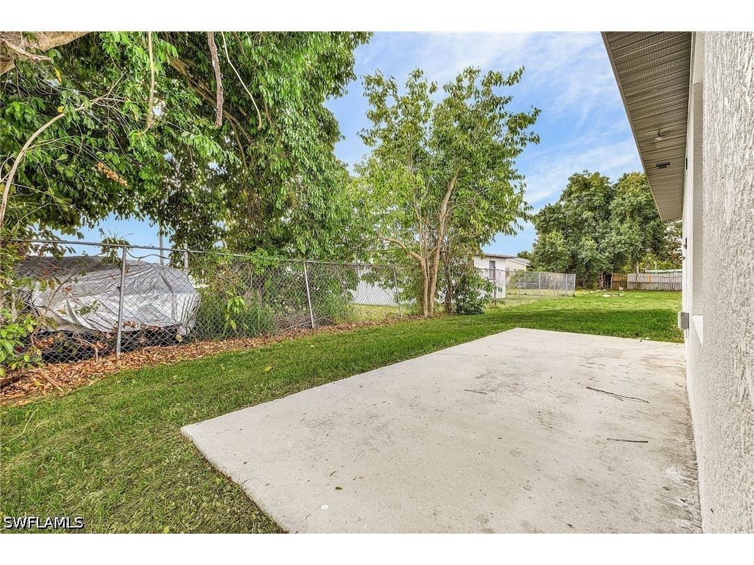 2161 Ben Street Fort Myers FL 33916 226019758 image18