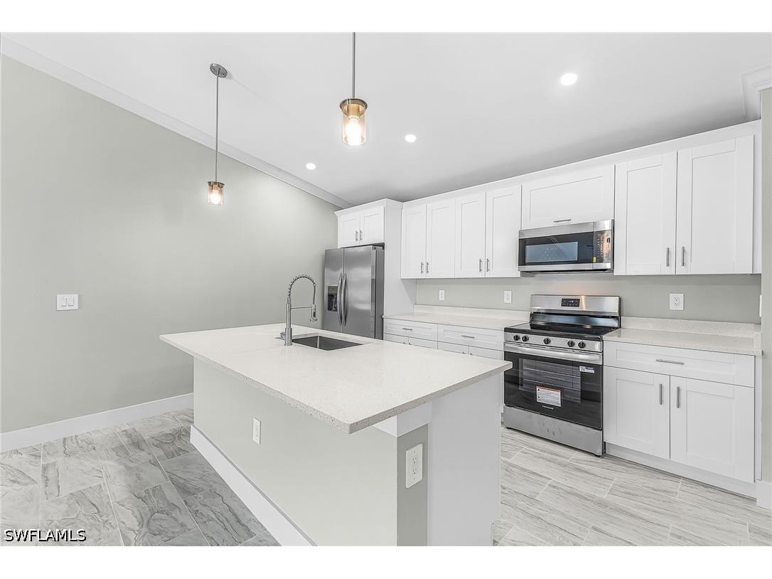 2161 Ben Street Fort Myers FL 33916 226019758 image3