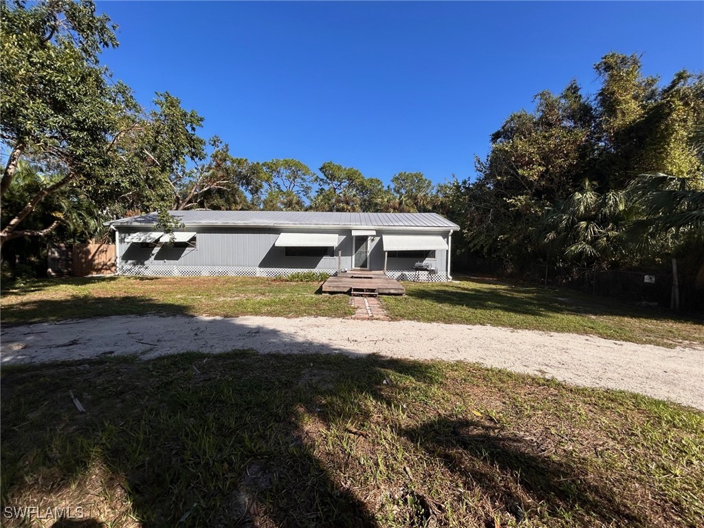  North Fort Myers FL 33917 224083958 image1