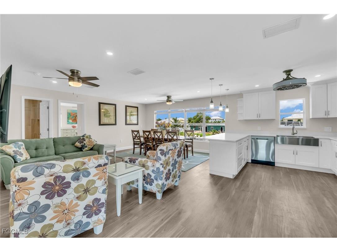 21631 Widgeon Terrace Fort Myers Beach FL 33931 2025020925 image14