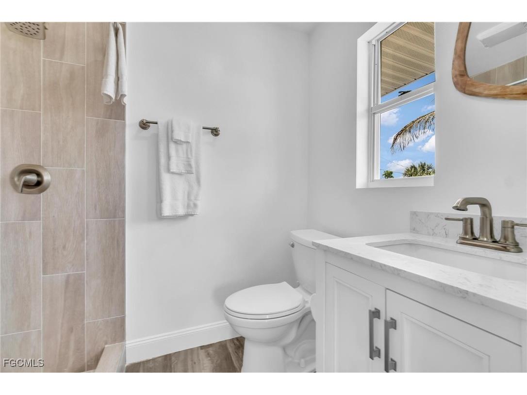 21631 Widgeon Terrace Fort Myers Beach FL 33931 2025020925 image25