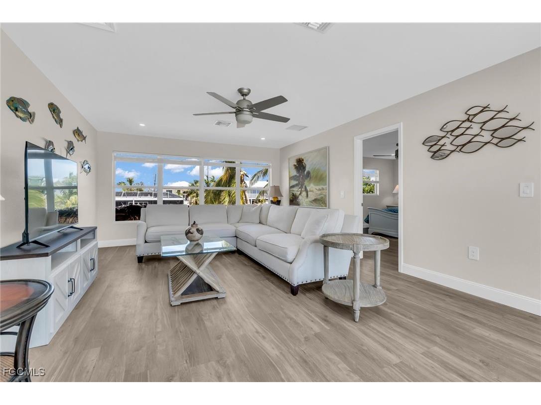 21631 Widgeon Terrace Fort Myers Beach FL 33931 2025020925 image33