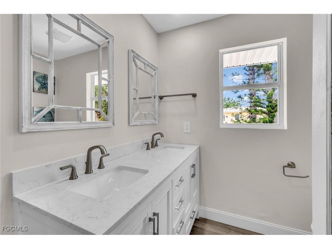 21631 Widgeon Terrace Fort Myers Beach FL 33931 2025020925 image35