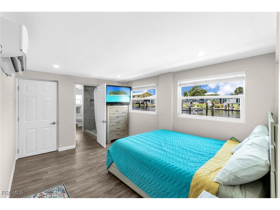 21631 Widgeon Terrace Fort Myers Beach FL 33931 2025020925 image46