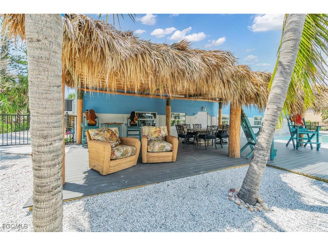 21631 Widgeon Terrace Fort Myers Beach FL 33931 2025020925 image5