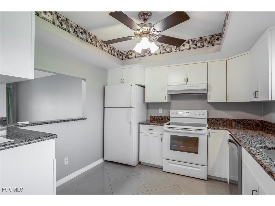 2164 Leisure Lane Fort Myers FL 33907 2025015398 image5