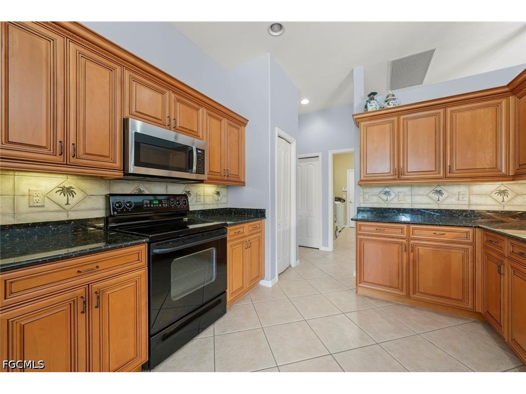 2165 Berkley Way Lehigh Acres FL 33973 2026016161 image24