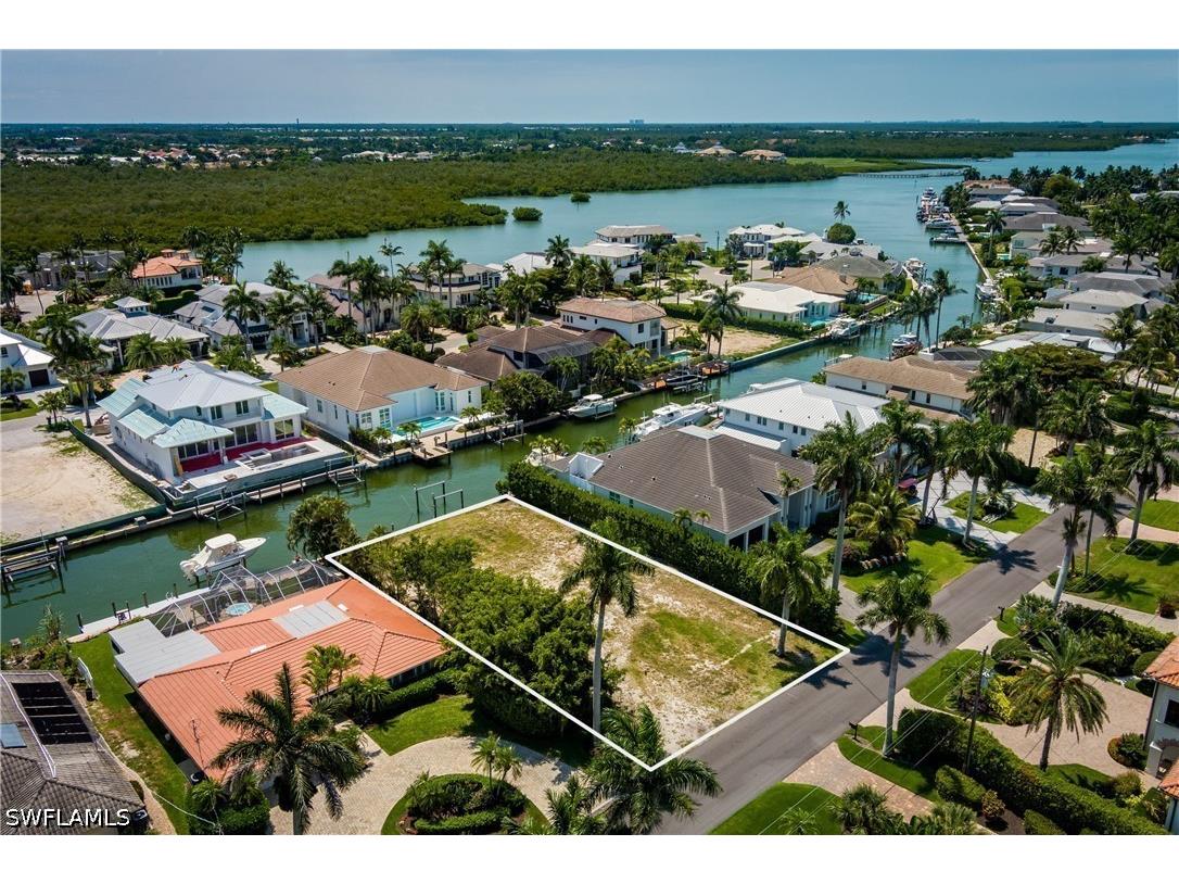 2165 Tarpon Road Naples FL 34102 226019371 image14