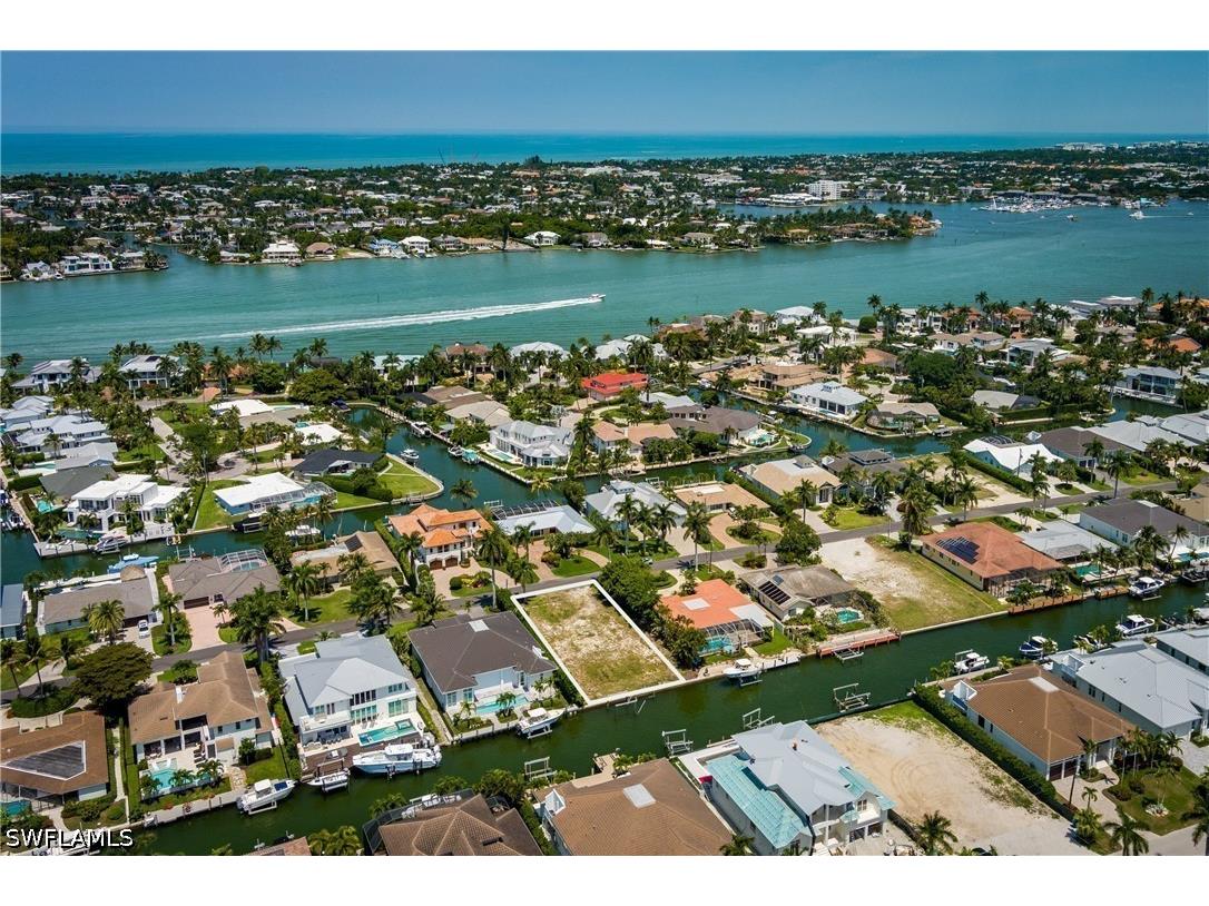 2165 Tarpon Road Naples FL 34102 226019371 image21