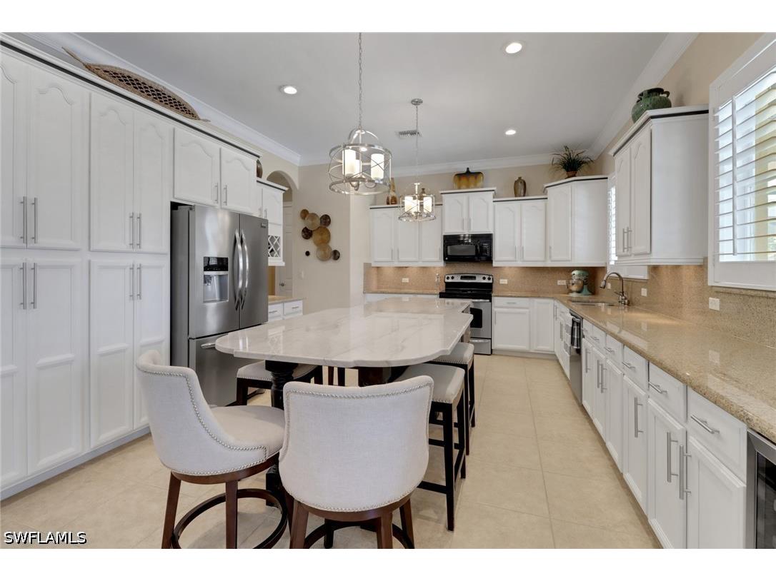 2165 Vardin Place Naples FL 34120 226019918 image3