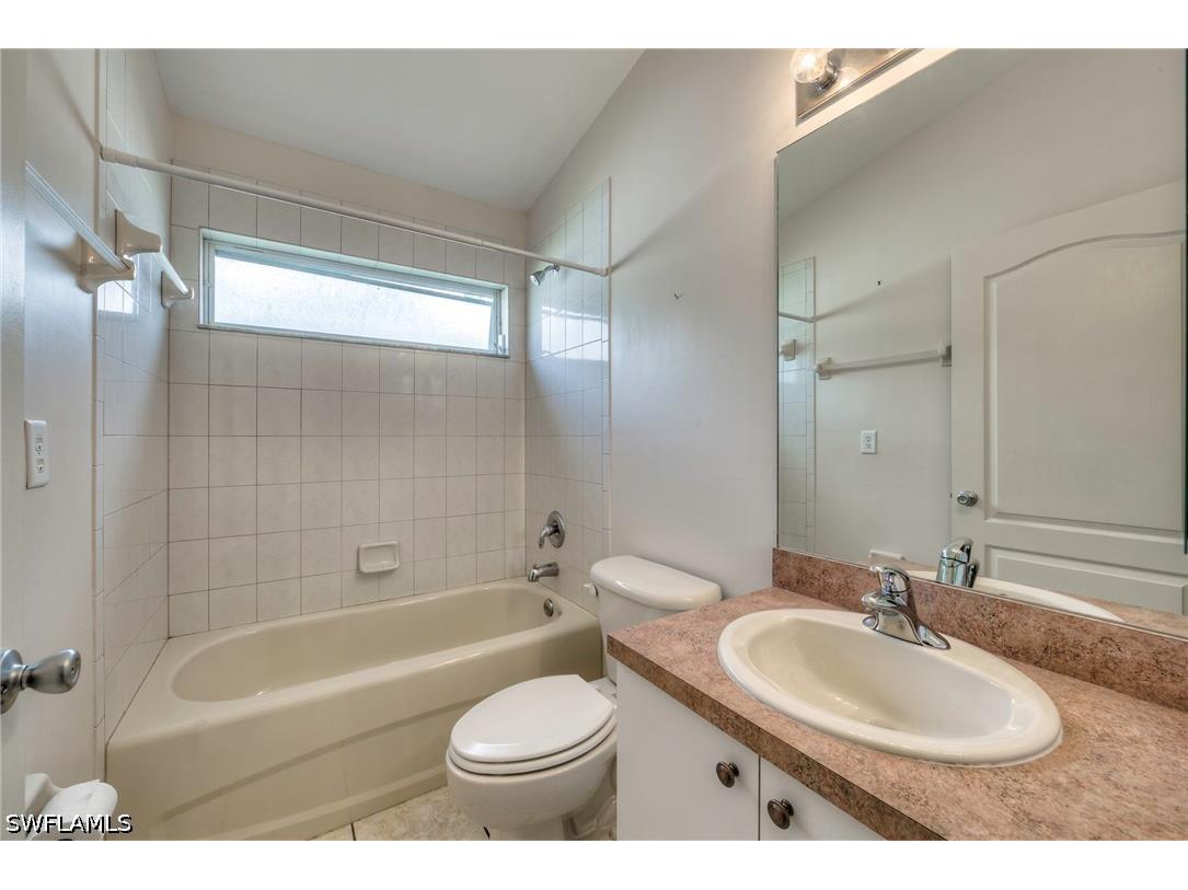 21656 Berwhich Run Estero FL 33928 226014705 image19