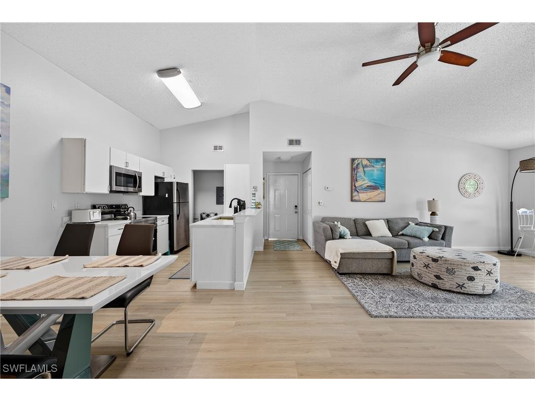 2166 Arbour Walk Circle #2421 Naples FL 34109 225080388 image1