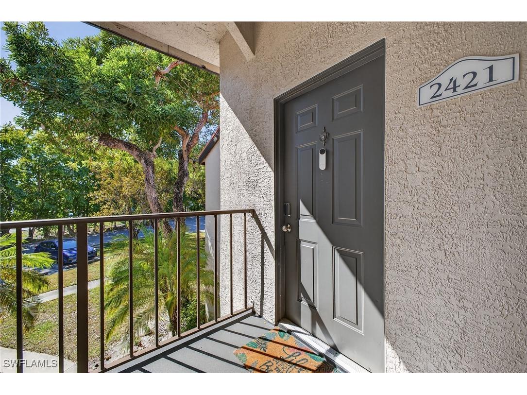 2166 Arbour Walk Circle #2421 Naples FL 34109 225080388 image12
