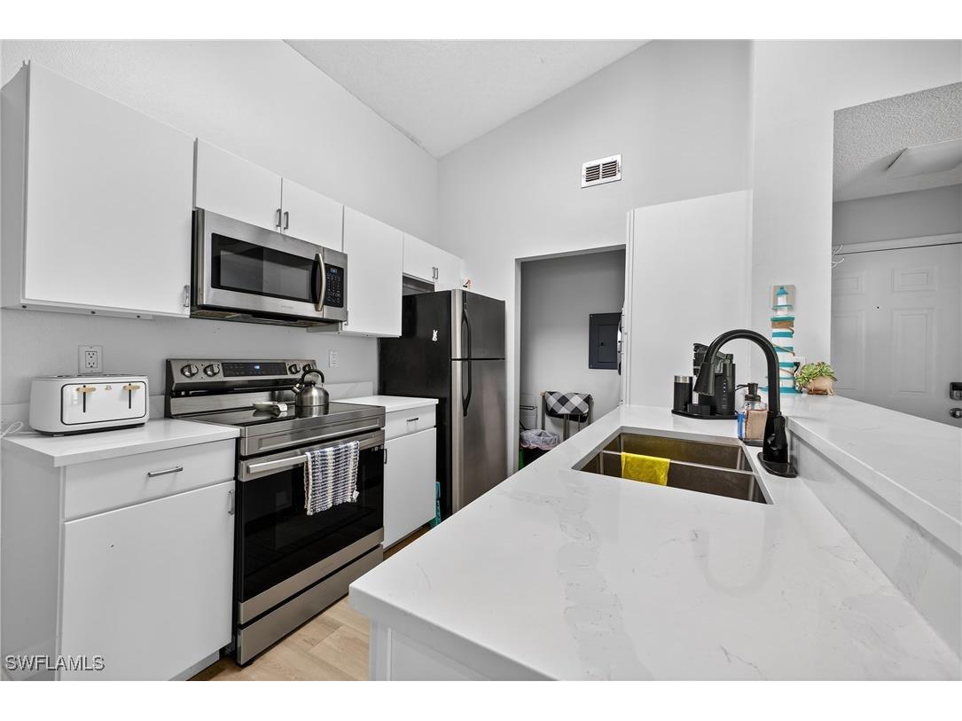 2166 Arbour Walk Circle #2421 Naples FL 34109 225080388 image15