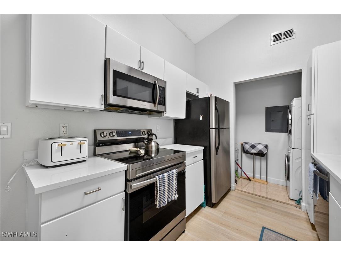 2166 Arbour Walk Circle #2421 Naples FL 34109 225080388 image18