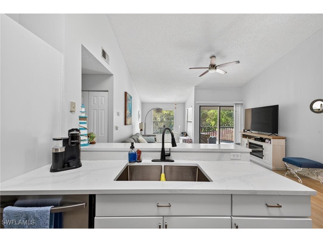 2166 Arbour Walk Circle #2421 Naples FL 34109 225080388 image19