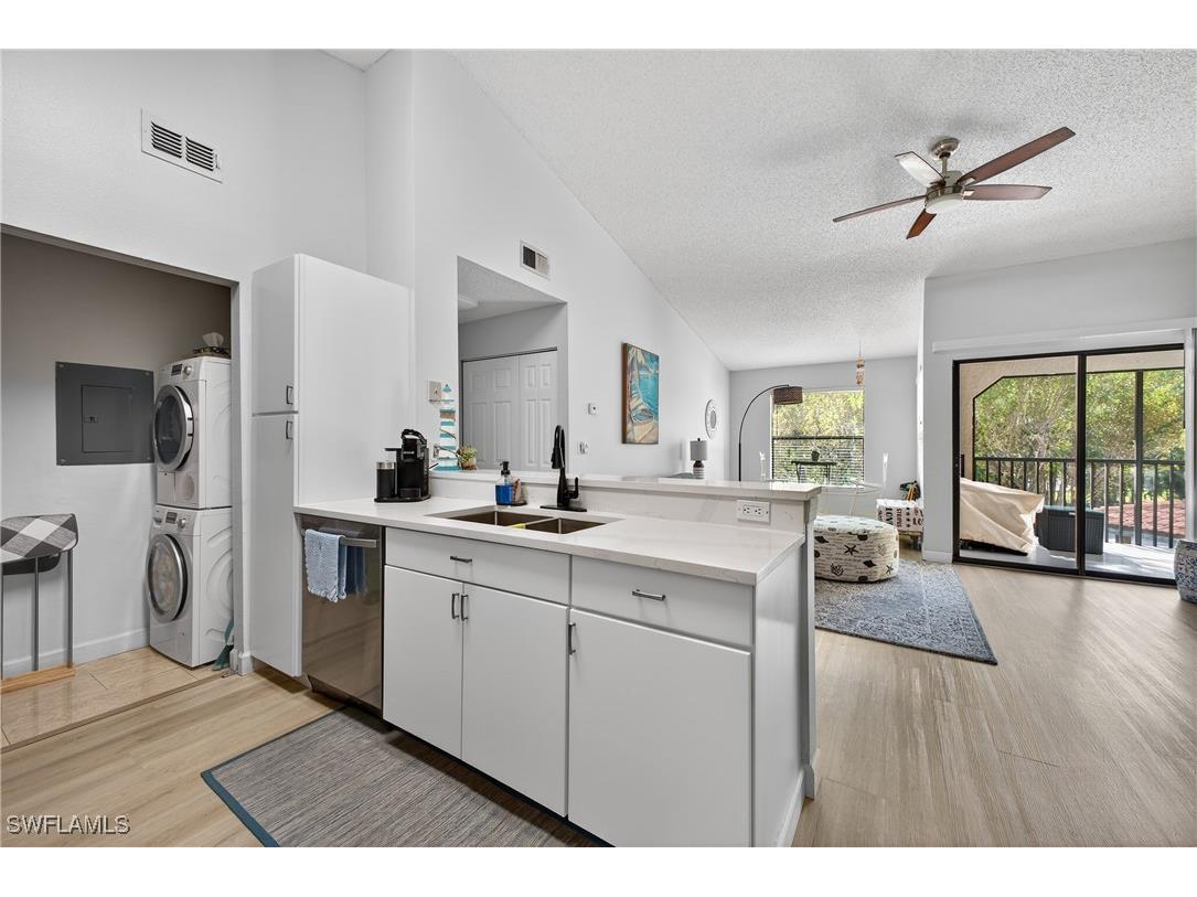 2166 Arbour Walk Circle #2421 Naples FL 34109 225080388 image28