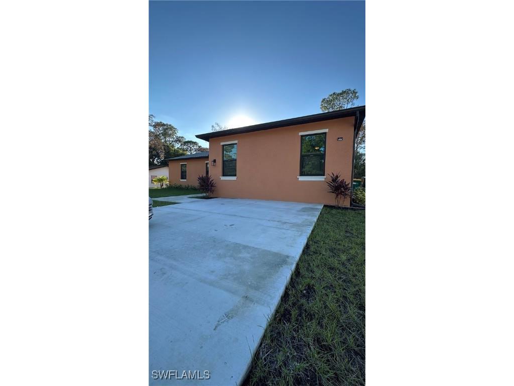2167 Della Drive Naples FL 34117 225074108 image29
