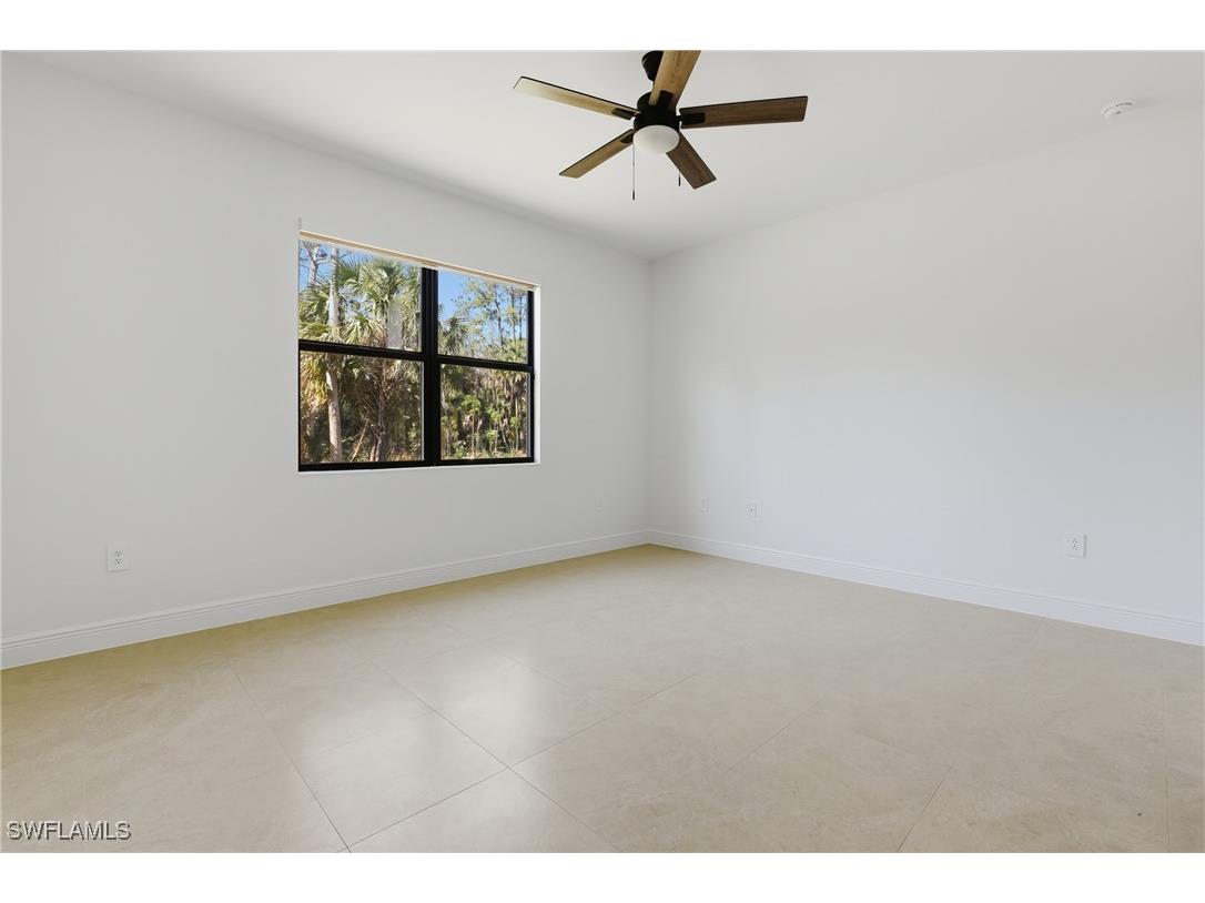 2167 Della Drive Naples FL 34117 226002359 image16