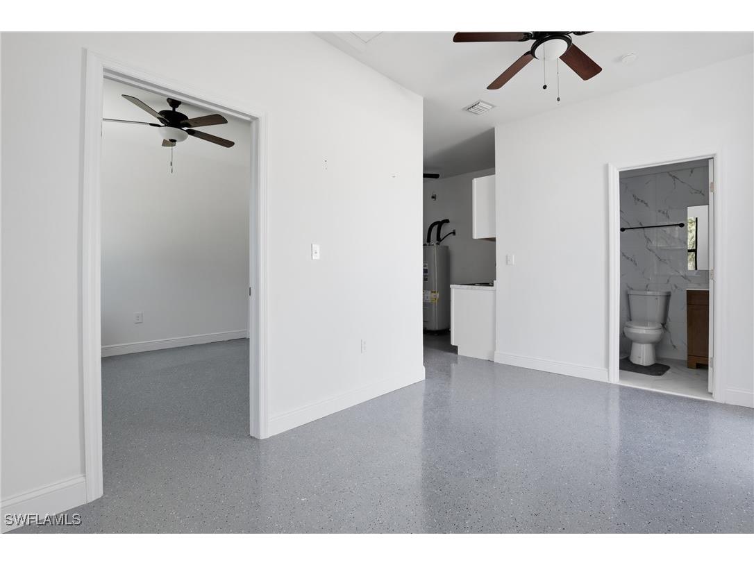 2167 Della Drive Naples FL 34117 226002359 image29
