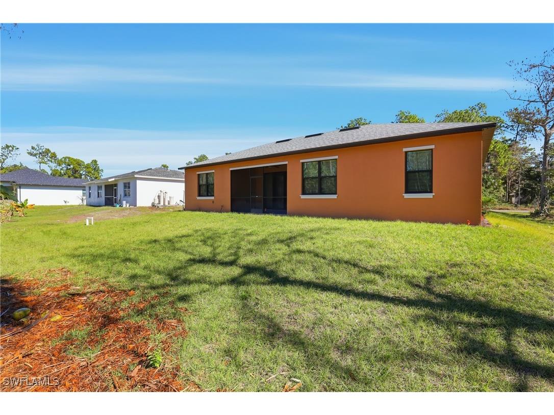 2167 Della Drive Naples FL 34117 226002359 image38