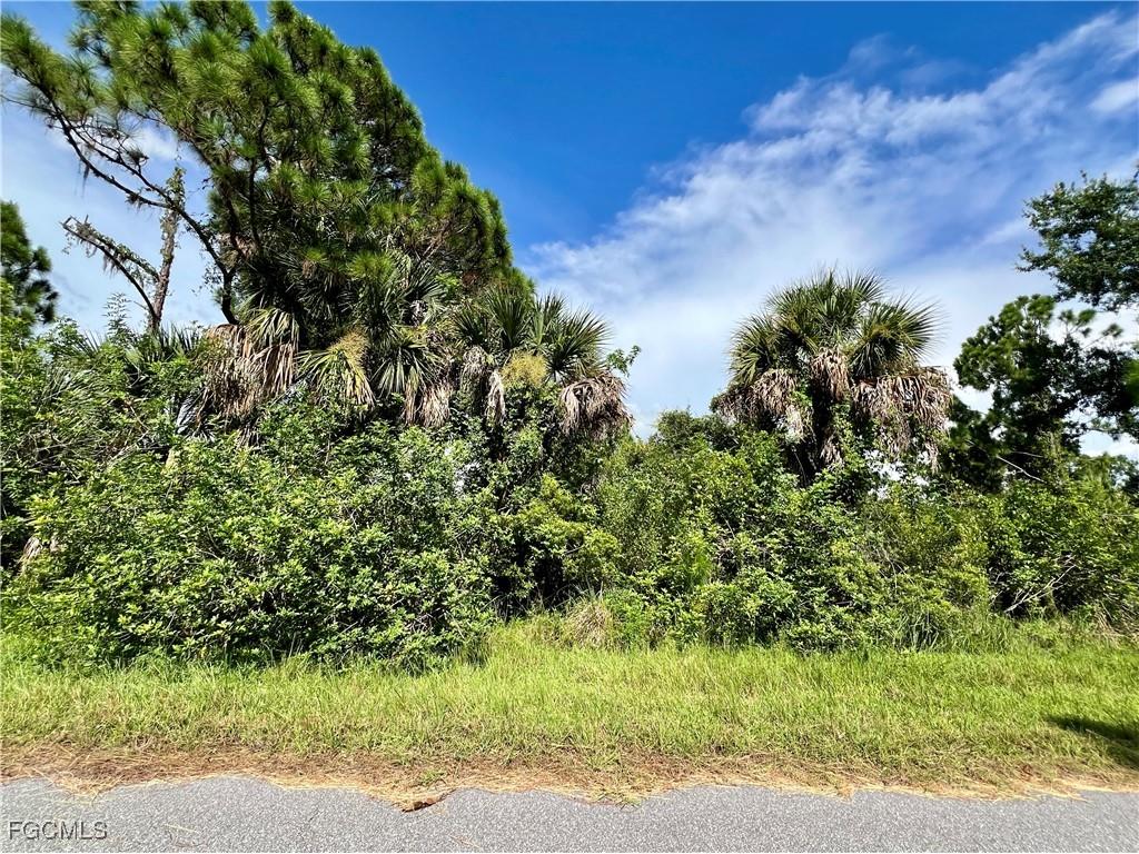 2168 Belvoir Street Port Charlotte FL 33953 2025004321 image1