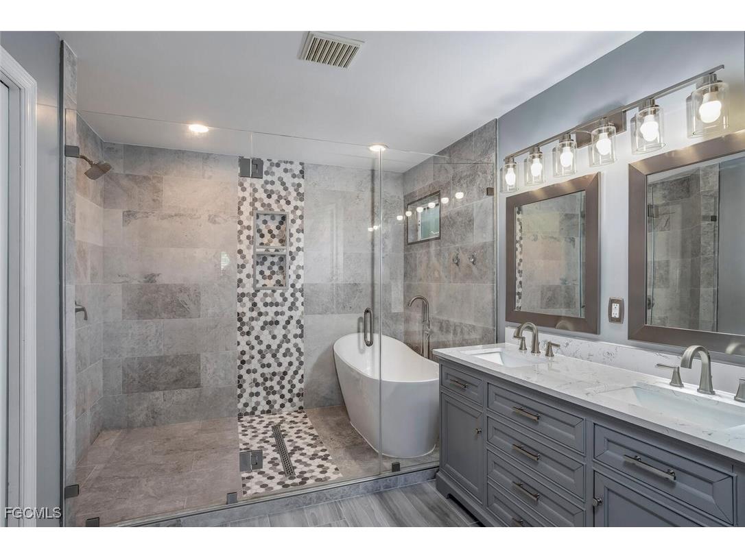 21684 Brixham Run Loop Estero FL 33928 2026004103 image21