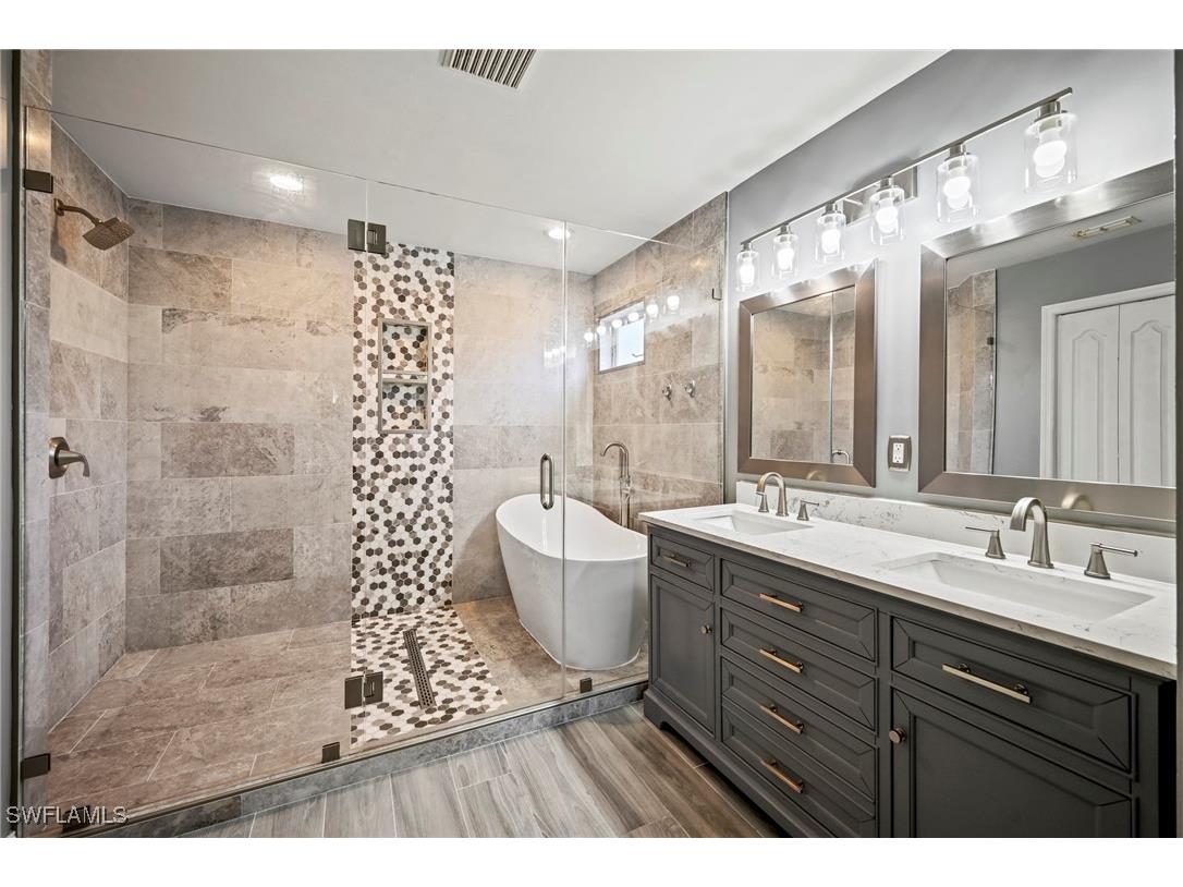 21684 Brixham Run Loop Estero FL 33928 225076503 image16