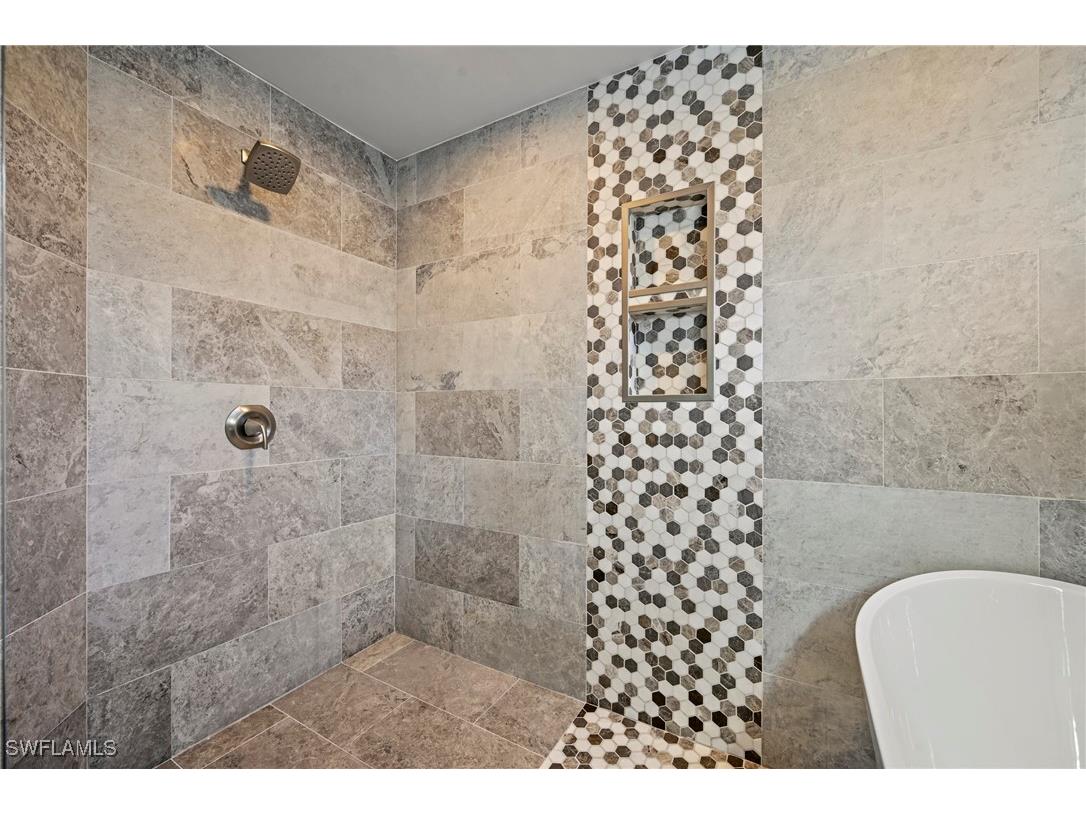 21684 Brixham Run Loop Estero FL 33928 225076503 image17