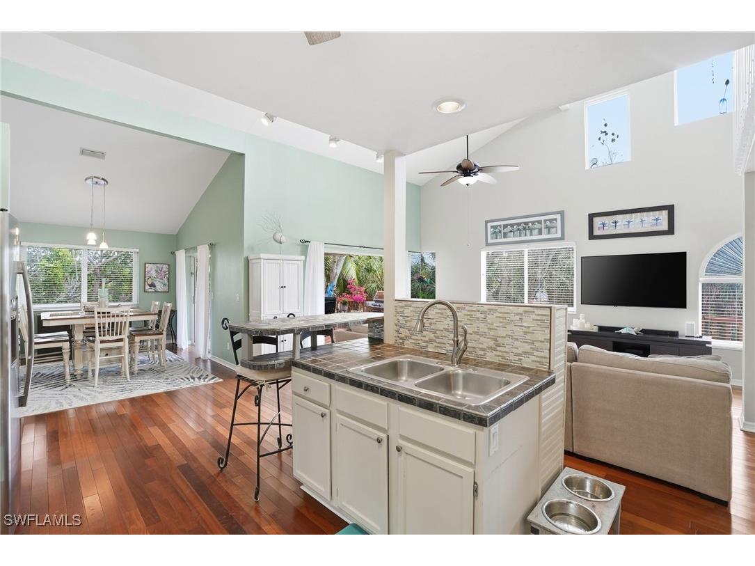 21697/699 Indian Bayou Drive Fort Myers Beach FL 33931 226002028 image11