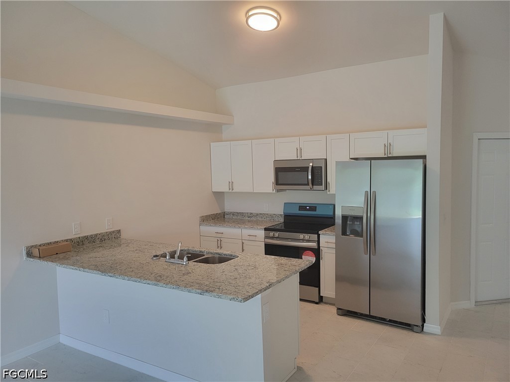 217/219 Cape Coral Parkway W Cape Coral FL 33914 2026022724 image4