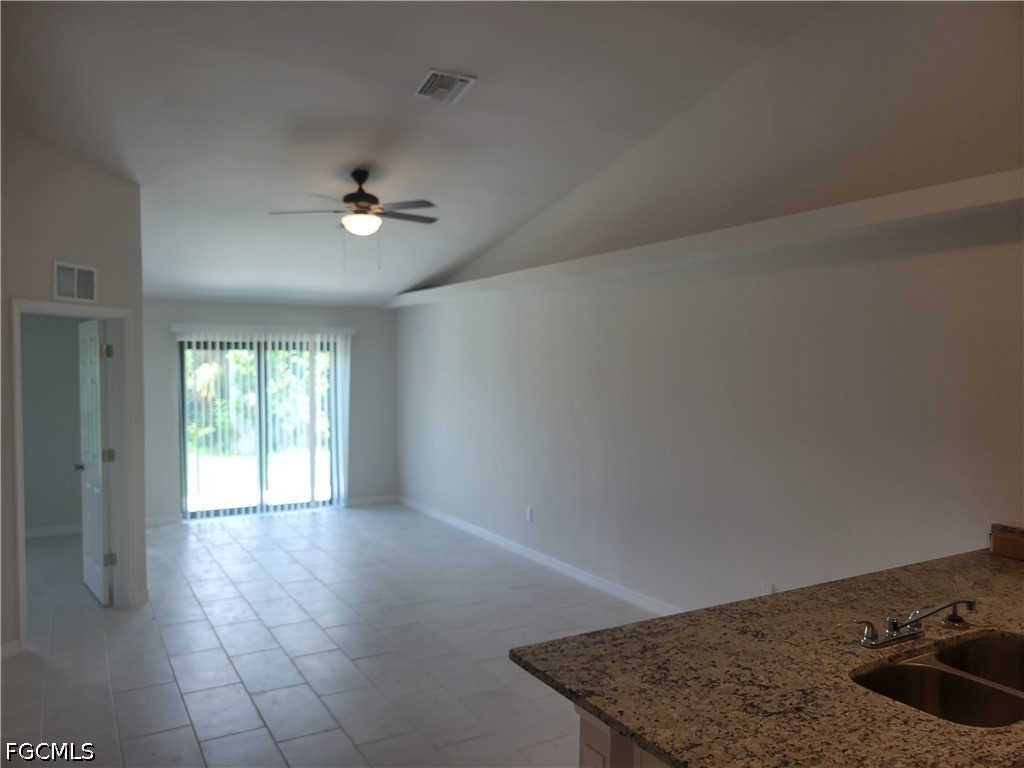 217/219 Cape Coral Parkway W Cape Coral FL 33914 2026022724 image5