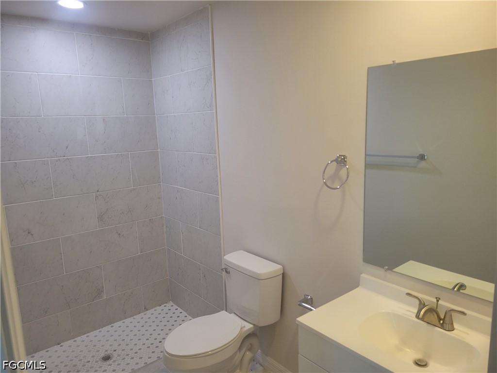 217/219 Cape Coral Parkway W Cape Coral FL 33914 2026022724 image7