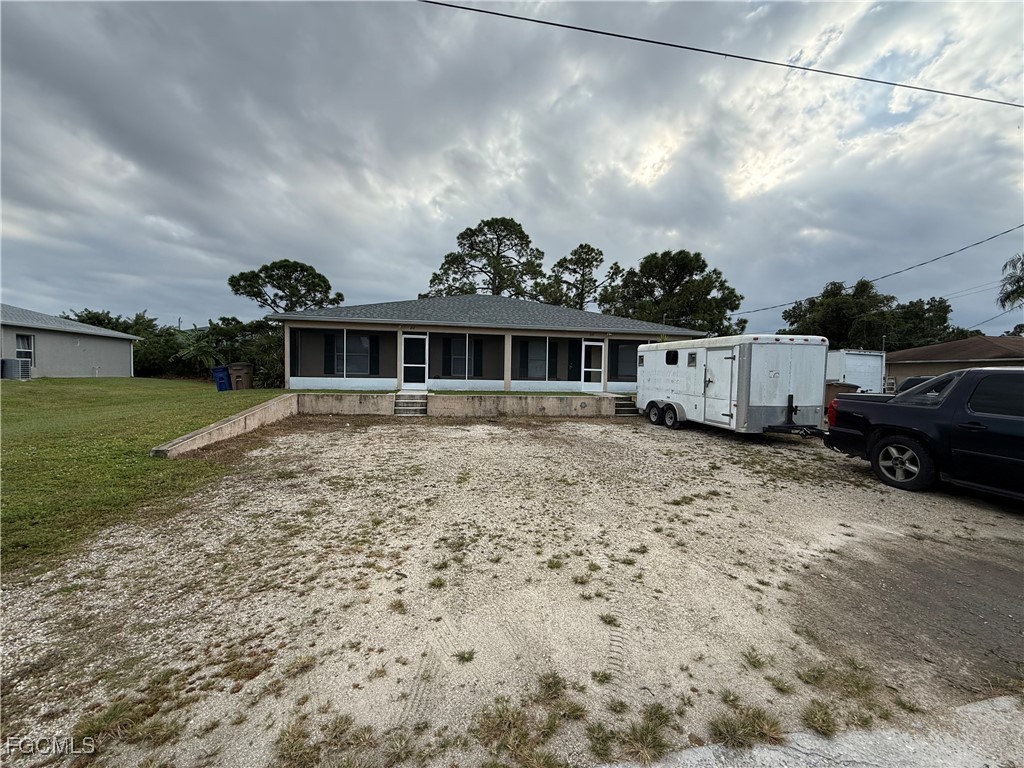 217/219 Ichabod Avenue Lehigh Acres FL 33973 2025016489 image1