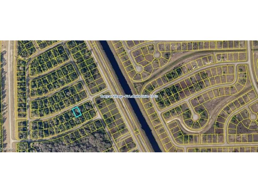 217 Clover Avenue Labelle FL 33935 2025011996 image1