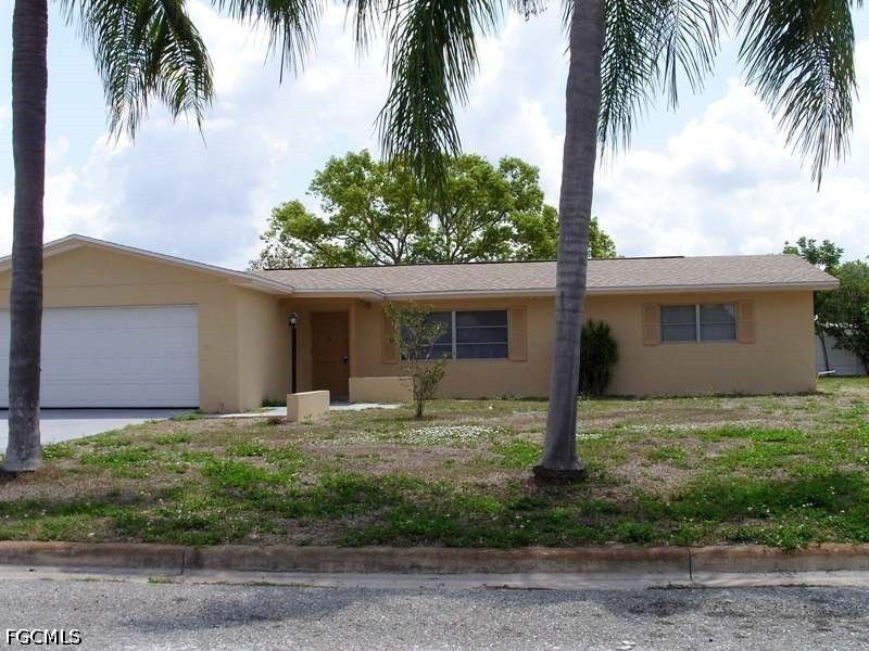217 Jayview Avenue Lehigh Acres FL 33936 2026023649 image1